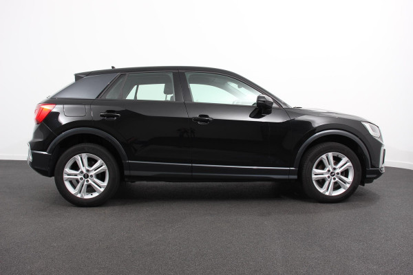 Audi Q2 35 TFSI 150pk S-Tronic Prestige Navigatie Apple Carplay/Android Auto Camera Parkeersensoren Adaptive Cruise Control Stoelverwarming Climate Control Lichtmetalen velgen