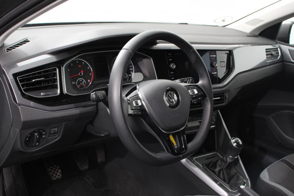 Volkswagen Polo 1.0 TSI 116pk Highline Climate Control  Navigatie  Apple Carplay/Android auto  Camera  Stoelverwarming  Adaptive Cruise Control  Dab  Led