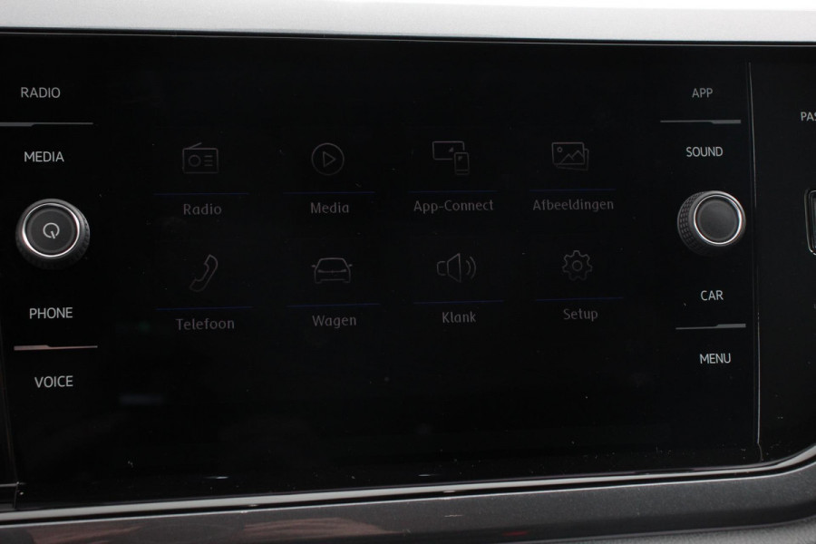 Volkswagen Polo 1.0 TSI 116pk Highline Climate Control  Navigatie  Apple Carplay/Android auto  Camera  Stoelverwarming  Adaptive Cruise Control  Dab  Led