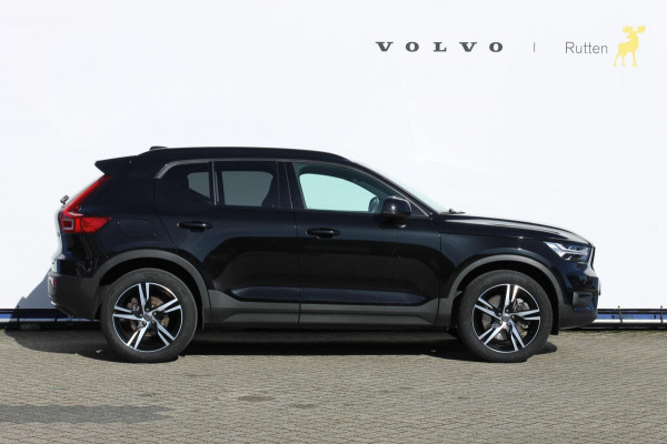 Volvo XC40 T5 262PK Automaat Recharge R-Design Navigatie / Apple Carplay / DAB+ / Road Sign Information / Parkeersensoren voor en achter / Cruise Control(Verhuurd)