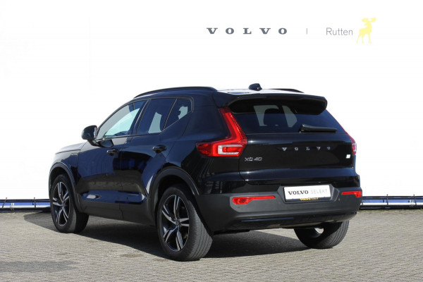 Volvo XC40 T5 262PK Automaat Recharge R-Design Navigatie / Apple Carplay / DAB+ / Road Sign Information / Parkeersensoren voor en achter / Cruise Control(Verhuurd)