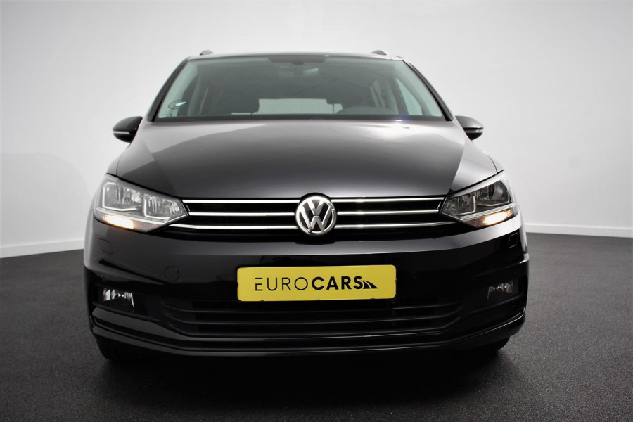 Volkswagen Touran 1.5 TSI 150pk DSG Comfortline 7p Navigatie Apple Carplay/Android Auto Climate Control Adaptive Cruise Control Stoelverwarming
