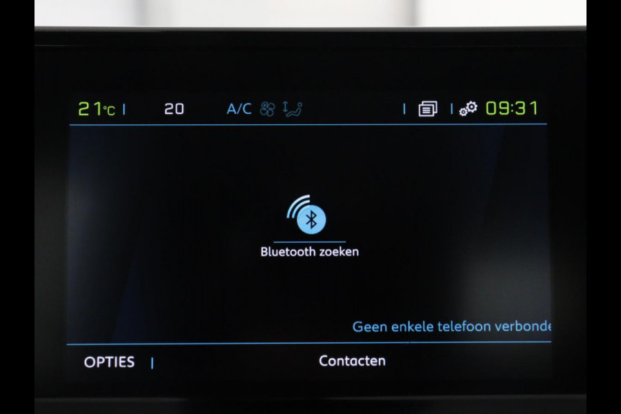Peugeot e-208 EV Active Pack 50 kWh | SOH 94,2% | 38.400km NAP | Navigatie | Carplay | Parkeerhulp | Climate control | Bluetooth | DAB | Cruise control | Origineel NL | 1e eigenaar