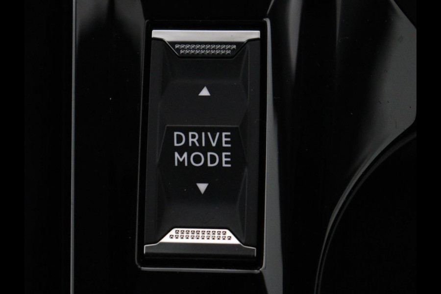 Peugeot e-208 EV Active Pack 50 kWh | SOH 94,2% | 38.400km NAP | Navigatie | Carplay | Parkeerhulp | Climate control | Bluetooth | DAB | Cruise control | Origineel NL | 1e eigenaar
