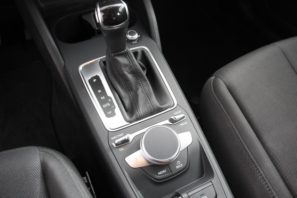 Audi Q2 35 TFSI Automaat Sport Prestige Plus Navigatie Apple Carplay/Android Auto Climatronic PDC V+A LMV Adaptive cruise control