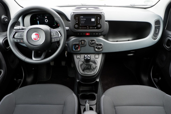 Fiat Panda 1.0 Hybrid City / INCL. 12mnd BOVAG / Parkeer-sensoren
