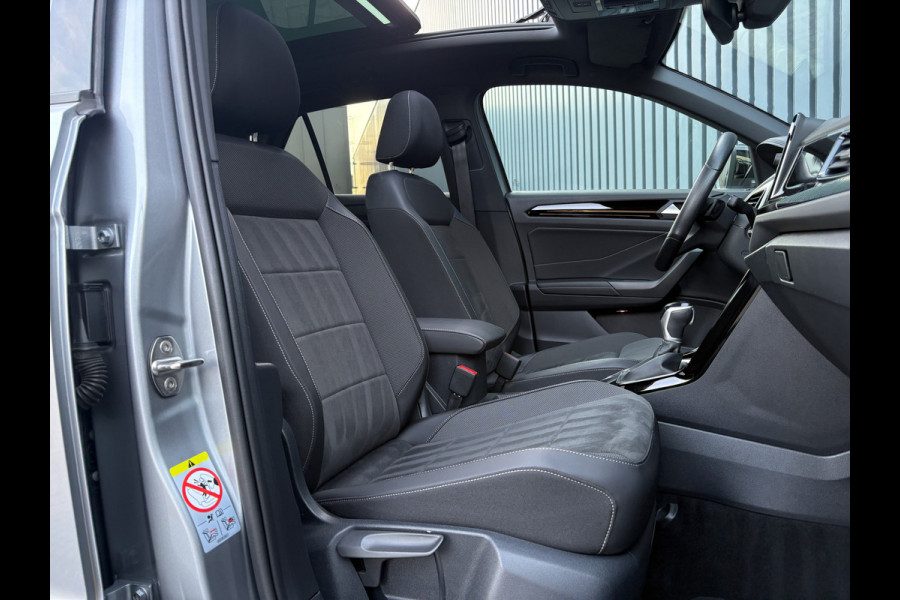 Volkswagen T-Roc 1.5 TSI R-Line Business+ | Panodak | Trekhaak afnb. | IQ Light | Side Assist | Keyless | Camera | Prijs Rijklaar!!