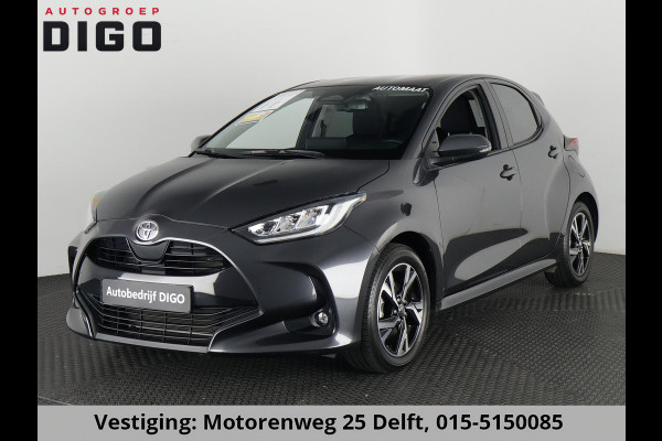 Toyota Yaris 1.5 HYBRID DYNAMIC PACK GARANTIE 2035 !! BIJNA NIEUW. CAMERA. APPEL/ANDROID/ ADAPTIVE