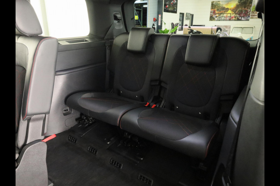 Volkswagen ID. Buzz GTX 4MOTION 86 kWh LWB 7p. 340 pk | SoH 100% | Verlengde garantie | Navigatie | Trekhaak (wegklapbaar) | Parkeersensoren (Park assist) | Achteruitrijcamera | Stoelverwarming v/a |