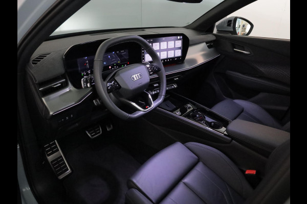 Audi Q3 1.5 e-hybrid S edition 272PK | 4jr garantie | S-line in & Exterieur | Blindspot | MMI plus | Achteruitrijcamera |