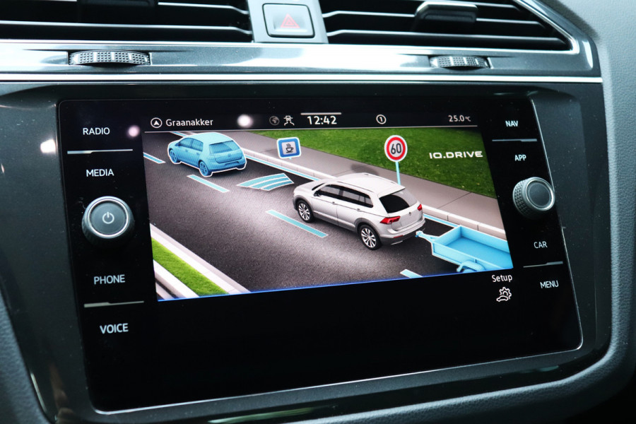 Volkswagen Tiguan 1.4 TSI eHybrid PHEV Trekhaak ACC Navi