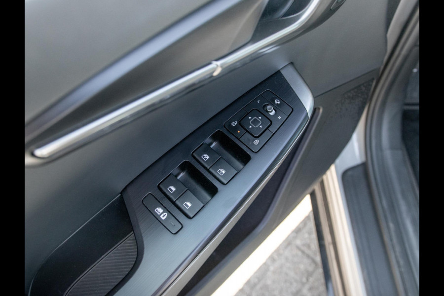 Kia Ev6 Plus 84 kWh 20"LM velgen | Stoelventilatie + Stoelverwarming | Leder | Elek verstelling voorstoelen