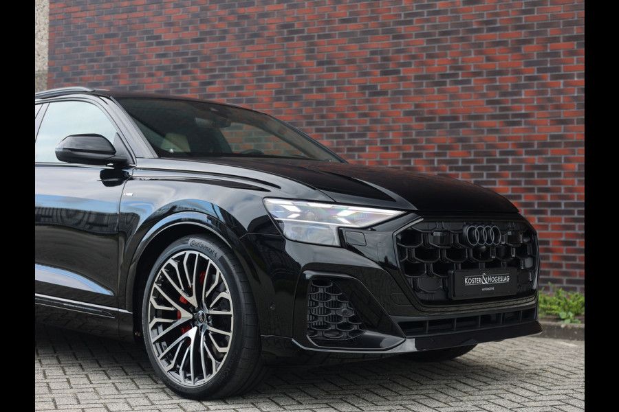 Audi Q8 60 TFSIe Quattro Competition | Audi Exclusive - Direct leverbaar!