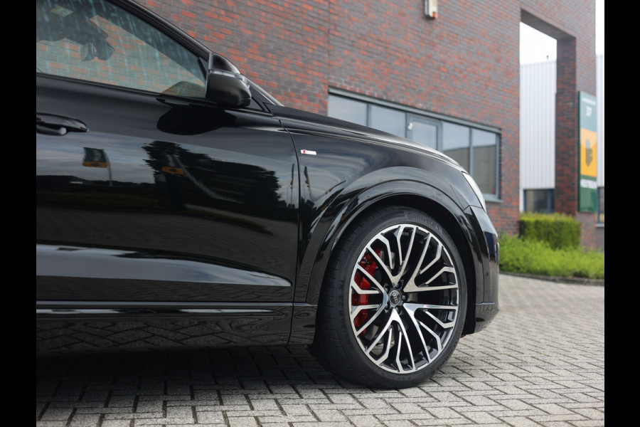 Audi Q8 60 TFSIe Quattro Competition | Audi Exclusive - Direct leverbaar!