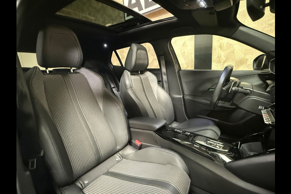 Peugeot 2008 1.2 PureTech GT Pack | Pano | Led | Camera | Carplay | Sfeerverlichting