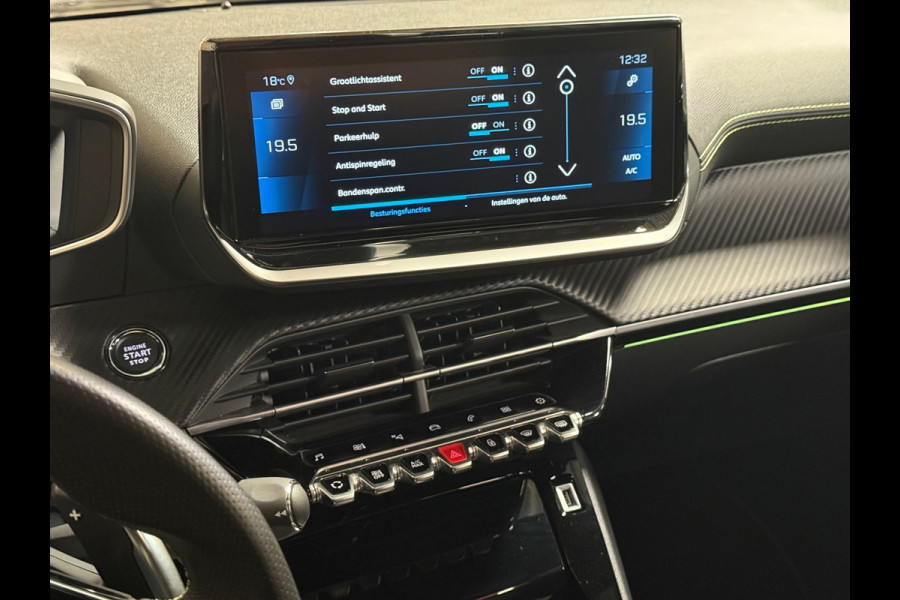 Peugeot 2008 1.2 PureTech GT Pack | Pano | Led | Camera | Carplay | Sfeerverlichting