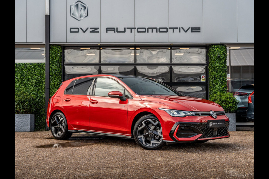 Volkswagen Golf 1.5 eTSI 150PK DSG R-Line Edition | Black Pack | Head-Up | Camera | BTW