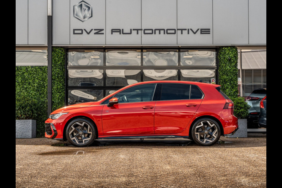 Volkswagen Golf 1.5 eTSI 150PK DSG R-Line Edition | Black Pack | Head-Up | Camera | BTW
