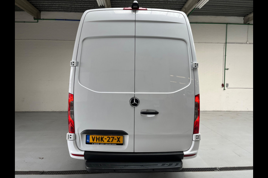 Mercedes-Benz Sprinter Automaat 316 2.2 CDI 160pk L2H2 EURO VI-D 3 persoons, M-Bux, CruiseControl, Camera, RIJKLAARPRIJS! NL-BUS
