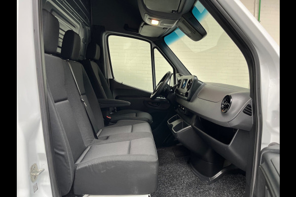 Mercedes-Benz Sprinter Automaat 316 2.2 CDI 160pk L2H2 EURO VI-D 3 persoons, M-Bux, CruiseControl, Camera, RIJKLAARPRIJS! NL-BUS
