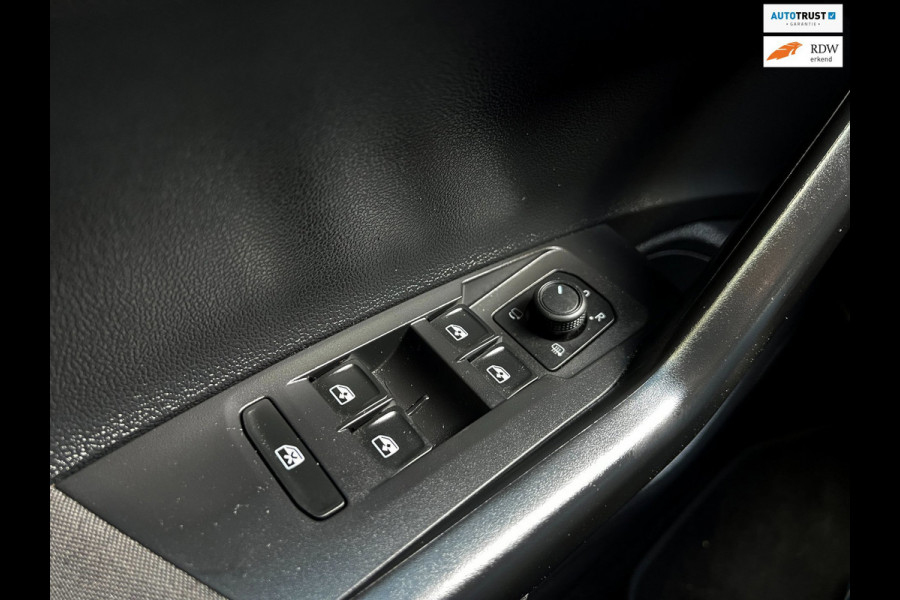 Volkswagen Polo 1.0 TSI R-Line Business_Navi_Carplay_Led_Virtual cocpit_keyless