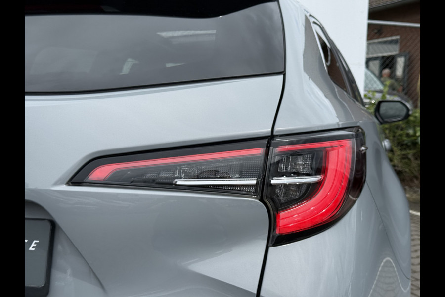 Toyota Corolla Touring Sports 2.0 Hybrid Executive | Pano | ACC | JBL | HUD | LED | DAB+ | 18 inch
