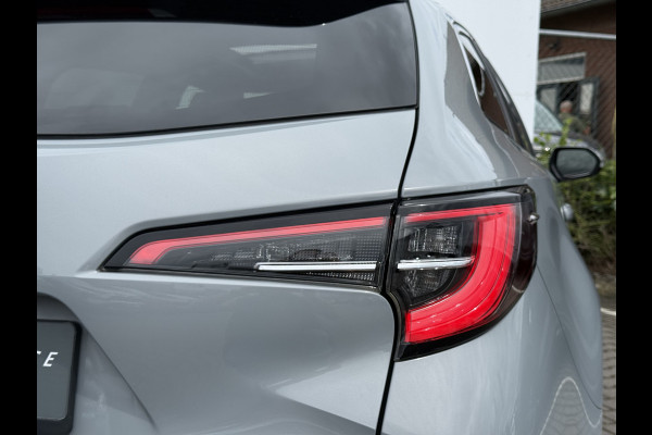 Toyota Corolla Touring Sports 2.0 Hybrid Executive | Pano | ACC | JBL | HUD | LED | DAB+ | 18 inch