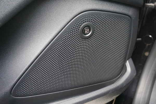 Ford Fiesta 1.0 EcoB.ST-Line X/Dealeronderhouden/17Inch/Veel opties,lees advertentie!