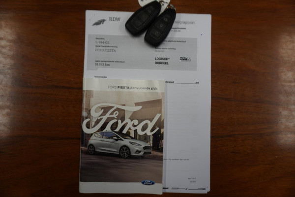 Ford Fiesta 1.0 EcoB.ST-Line X/Dealeronderhouden/17Inch/Veel opties,lees advertentie!