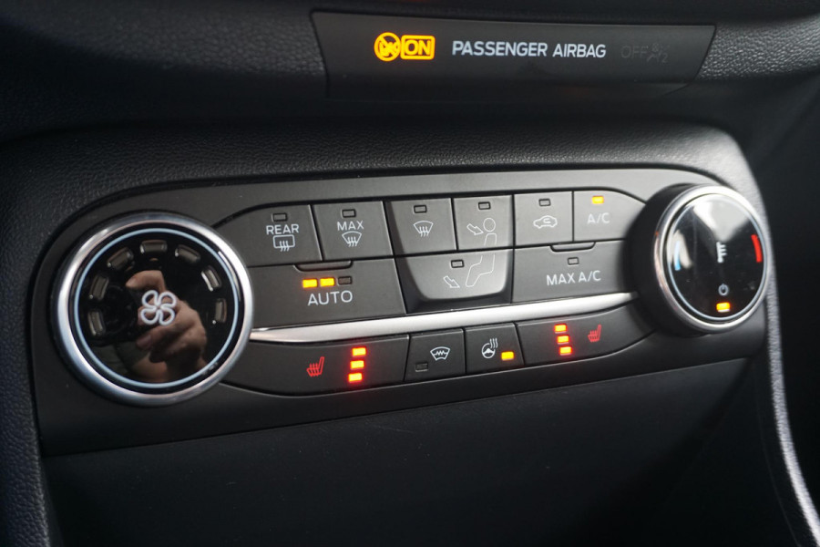 Ford Fiesta 1.0 EcoB.ST-Line X/Dealeronderhouden/17Inch/Veel opties,lees advertentie!