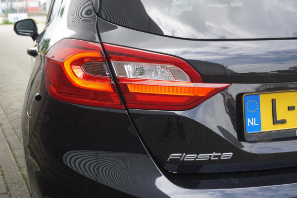 Ford Fiesta 1.0 EcoB.ST-Line X/Dealeronderhouden/17Inch/Veel opties,lees advertentie!