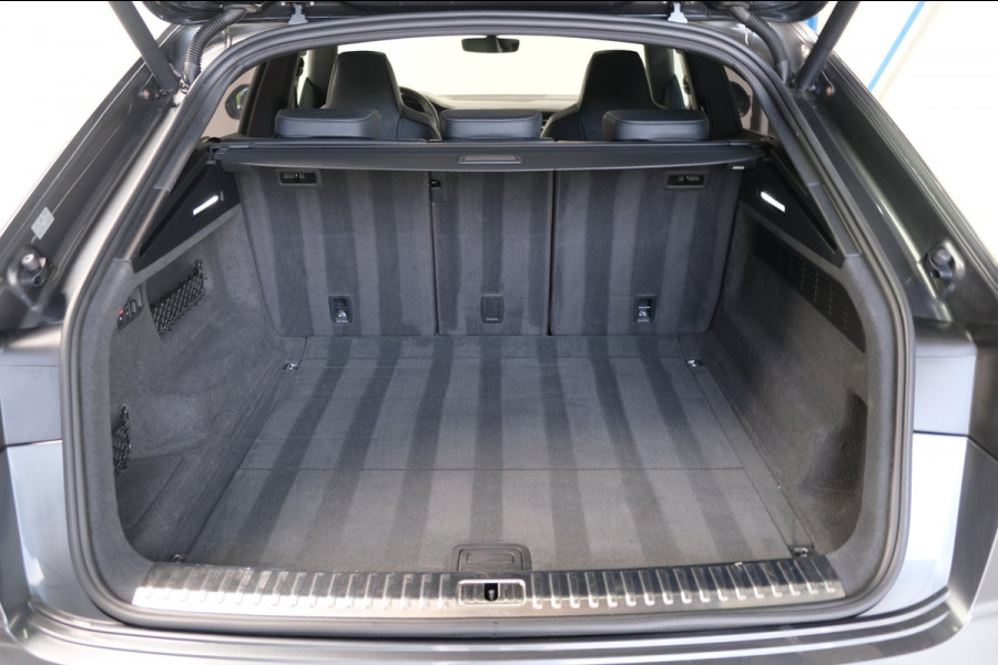 Audi Q8 50 TDI quattro Pro Line 2x S-Line - N.A.P. Airco, Cruise, Panodak, Luchtvering, Camera, Trekhaak.