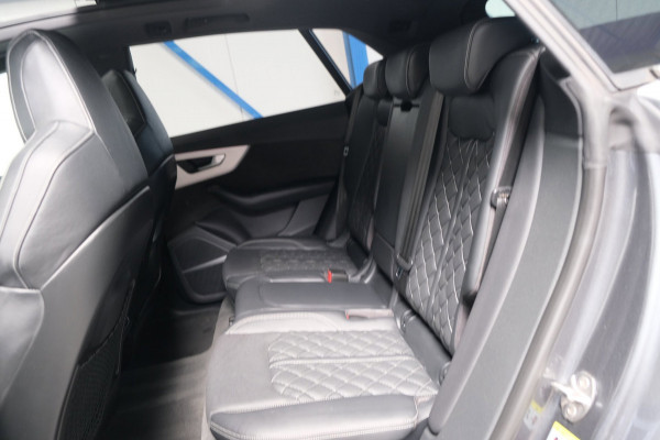 Audi Q8 50 TDI quattro Pro Line 2x S-Line - N.A.P. Airco, Cruise, Panodak, Luchtvering, Camera, Trekhaak.