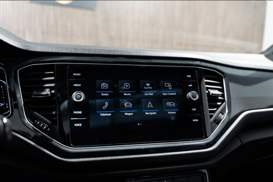 Volkswagen T-Roc 2.0 TSI 4Motion DSG R-Line Pano Navi Camera