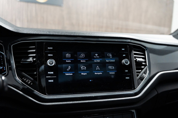 Volkswagen T-Roc 2.0 TSI 4Motion DSG R-Line Pano Navi Camera