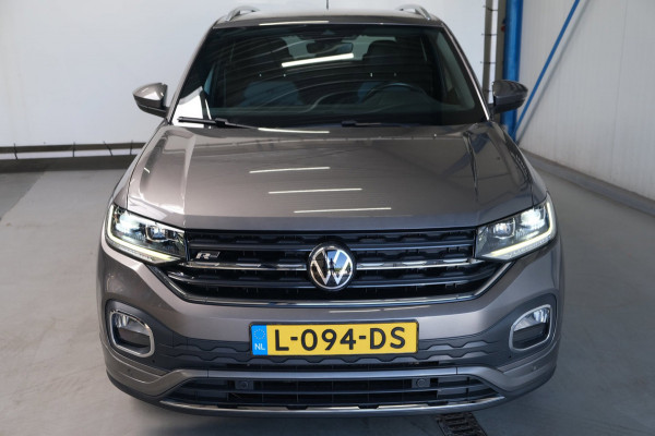 Volkswagen T-Cross 1.0 TSI Style Business 2x R-Line Automaat - Airco, Cruise, Virtueel display, Camera, Carplay, Trekhaak.