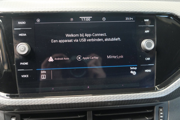 Volkswagen T-Cross 1.0 TSI Style Business 2x R-Line Automaat - Airco, Cruise, Virtueel display, Camera, Carplay, Trekhaak.