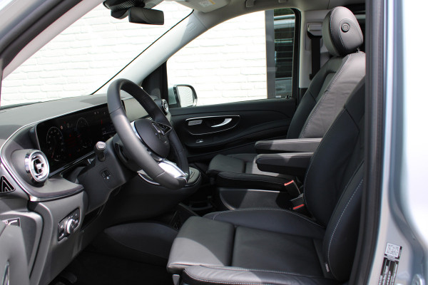 Mercedes-Benz V-Klasse 300d / DC / 4-Matic / Panorama / Luchtvering / 1.000KM!! / 360 Cam / Vol Opties / NIEUW!!