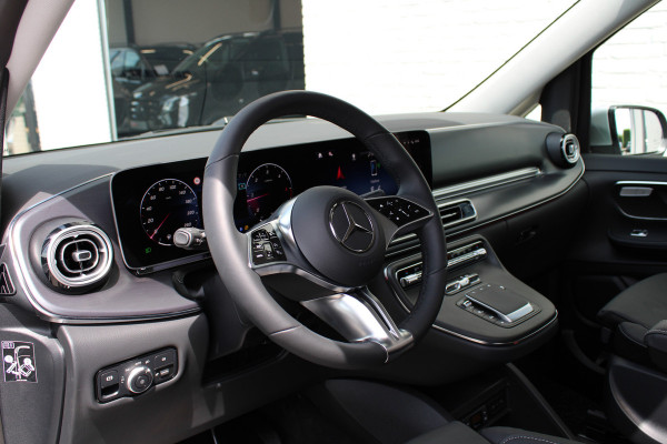Mercedes-Benz V-Klasse 300d / DC / 4-Matic / Panorama / Luchtvering / 1.000KM!! / 360 Cam / Vol Opties / NIEUW!!