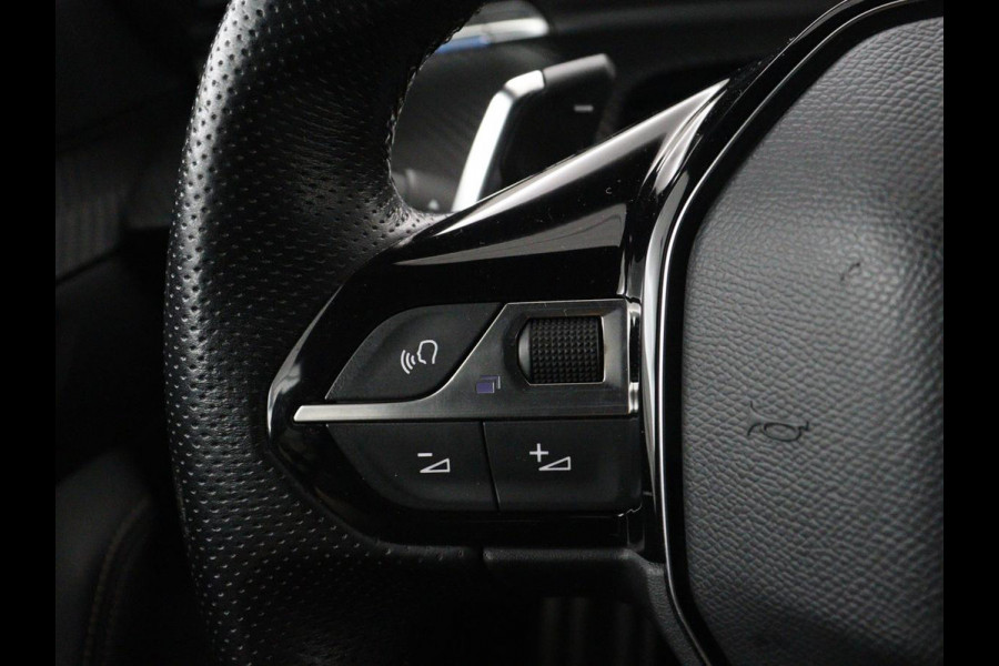Peugeot 508 1.6 HYbrid GT | SOH 89,6% | Stoelverwarming | Trekhaak | Adaptive cruise | Camera | Carplay | Massage | Navigatie | Keyless | Full LED | Half leder | Climate control | PHEV | Plug In