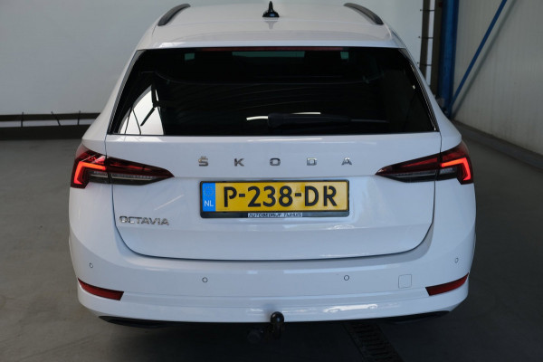 Škoda Octavia Combi 1.0 TSI Ambition - N.A.P. Airco, Cruise, Navi, PDC, Carplay, Virtual Display, Trekhaak.