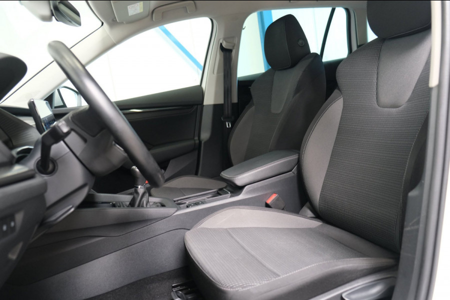 Škoda Octavia Combi 1.0 TSI Ambition - N.A.P. Airco, Cruise, Navi, PDC, Carplay, Virtual Display, Trekhaak.