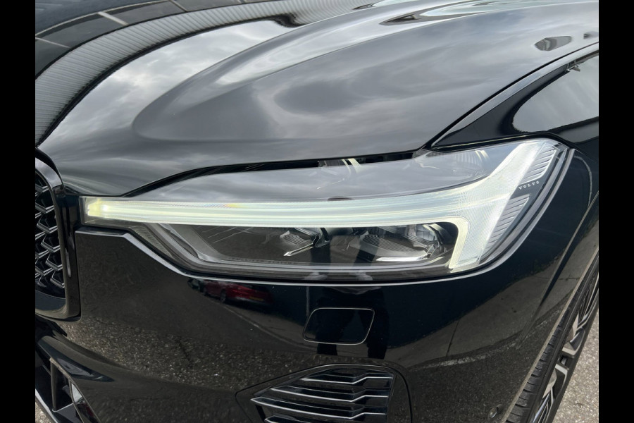 Volvo XC60 2.0 T8 AWD R-DESIGN BLACK-LINE BJ2023 455PK SOH-TEST LUCHTVERING/ PANO/LEDER/H&K/H-UP/360CAM
