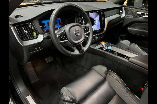 Volvo XC60 2.0 T8 AWD R-DESIGN BLACK-LINE BJ2023 455PK SOH-TEST LUCHTVERING/ PANO/LEDER/H&K/H-UP/360CAM