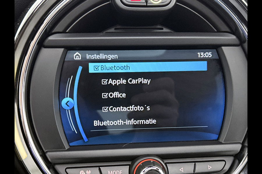 MINI Electric Essential 33 kWh (1e Eig, Dealer OnderH, Panorama, StoelV, Camera, Navi, Carplay, PDC, Cruise Con, Etc)