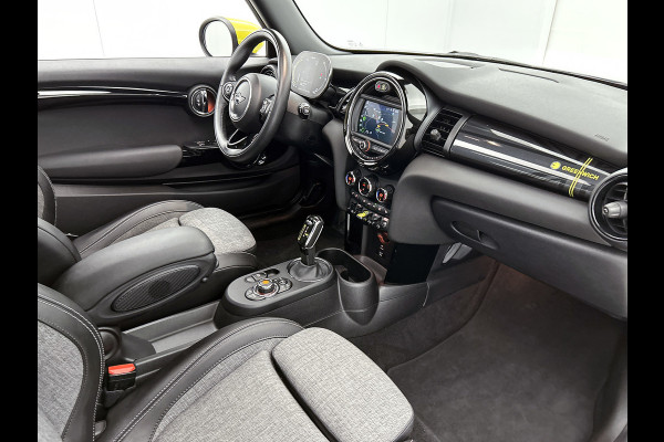 MINI Electric Essential 33 kWh (1e Eig, Dealer OnderH, Panorama, StoelV, Camera, Navi, Carplay, PDC, Cruise Con, Etc)