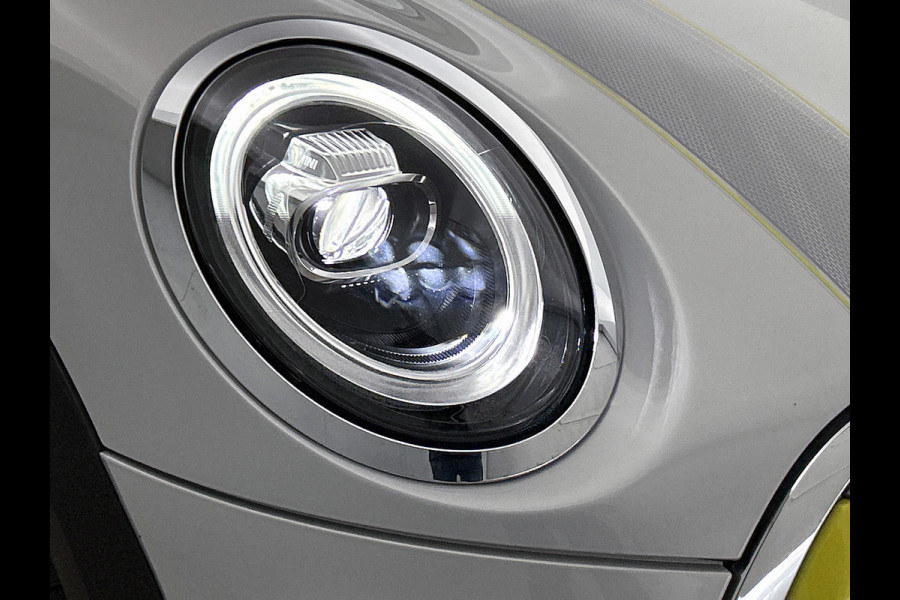 MINI Electric Essential 33 kWh (1e Eig, Dealer OnderH, Panorama, StoelV, Camera, Navi, Carplay, PDC, Cruise Con, Etc)