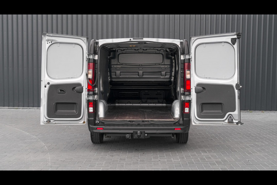 Nissan Primastar 2.0 dCi L2H1 Acenta | METEEN KLAAR VOOR ELKE KLUS! | Trekhaak | Camera | Vloerplaat