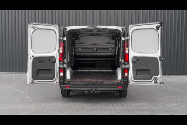 Nissan Primastar 2.0 dCi L2H1 Acenta | METEEN KLAAR VOOR ELKE KLUS! | Trekhaak | Camera | Vloerplaat