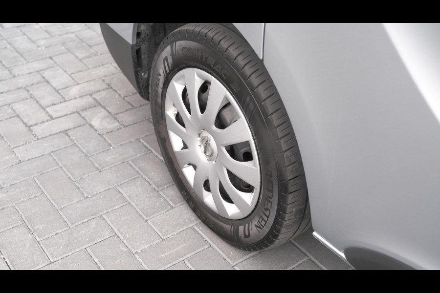 Nissan Primastar 2.0 dCi L2H1 Acenta | METEEN KLAAR VOOR ELKE KLUS! | Trekhaak | Camera | Vloerplaat